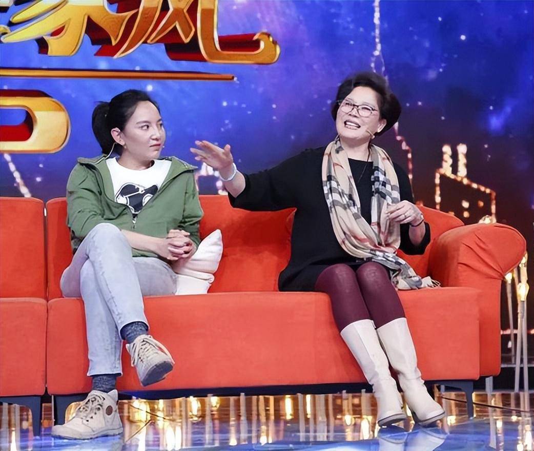 著名女星杨青:离婚后与前夫是朋友,与演员女儿共耀演艺圈_徐月娟_北京_性格
