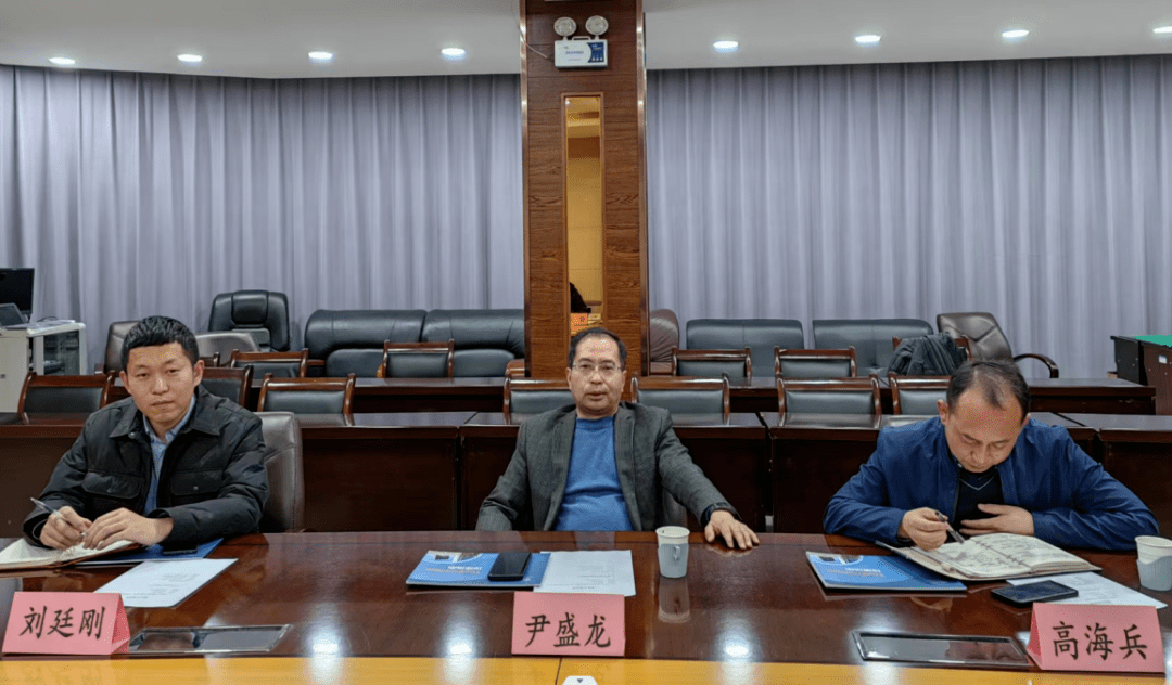 (山西省环渤海招商局)招商部部长尹盛龙一行三人来忻州经济开发区调研