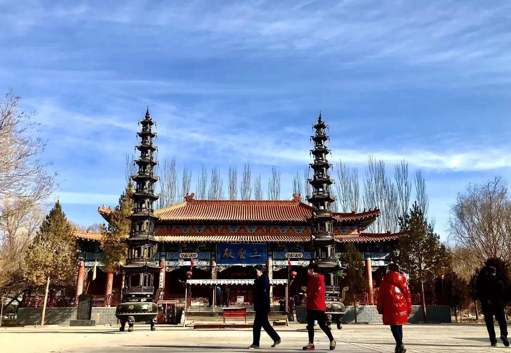 金塔寺,位于甘肃省金塔县城东南2.