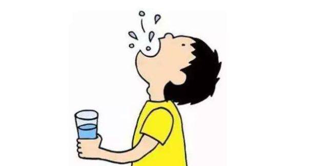 所以在吸烟后及时漱口或者是吃一些清新口气的无糖木糖醇清新口气