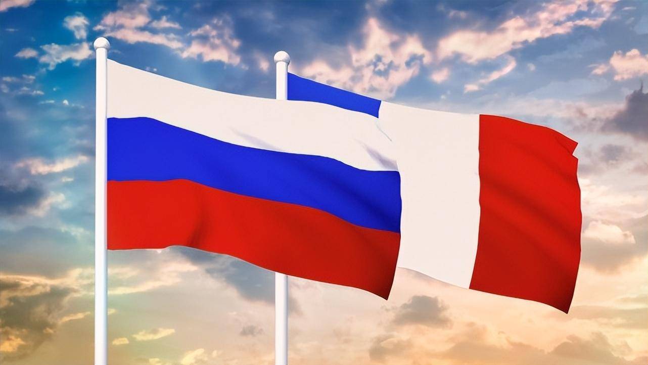 乌总统高级顾问抨击lv新策划片,认错策划中颜色元素被网友嘲讽_波多利