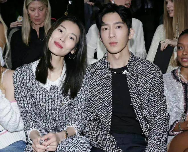 超模刘雯与井柏然不官宣却高调恋爱,一起甜蜜看时装秀_刘文_生活_媒体