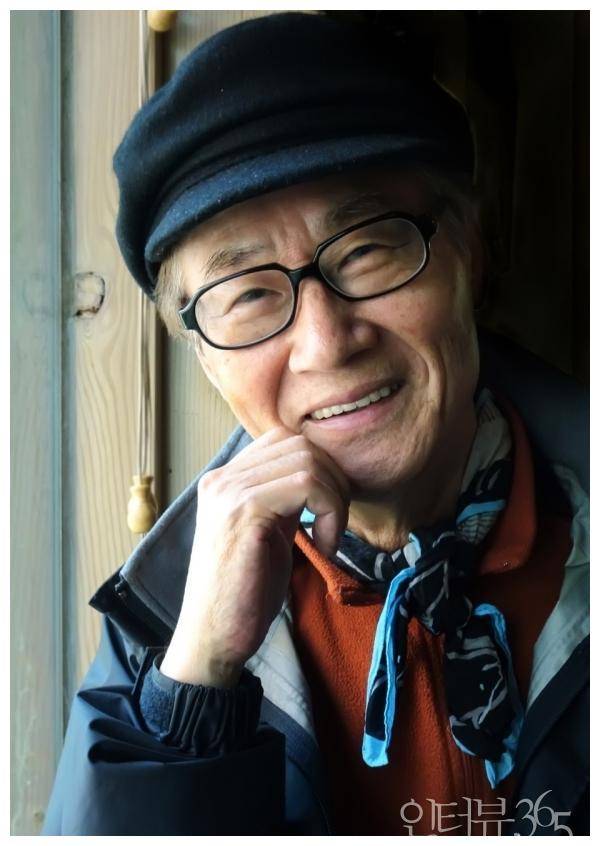 老戏骨权炳吉去世享年77岁,曾演《杀人回忆》,两周前还登台表演