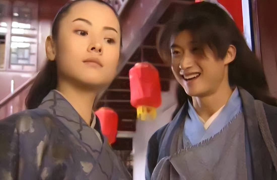 演员杨明娜:二十年前跟吴京演cp,最美师娘当年是美艳蚌精_角色_长辈