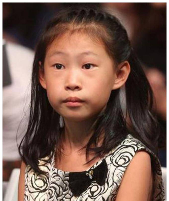 小沈阳女儿"开挂式"长大,颜值惊天逆转,高级脸撞脸外国影后_沈佳润