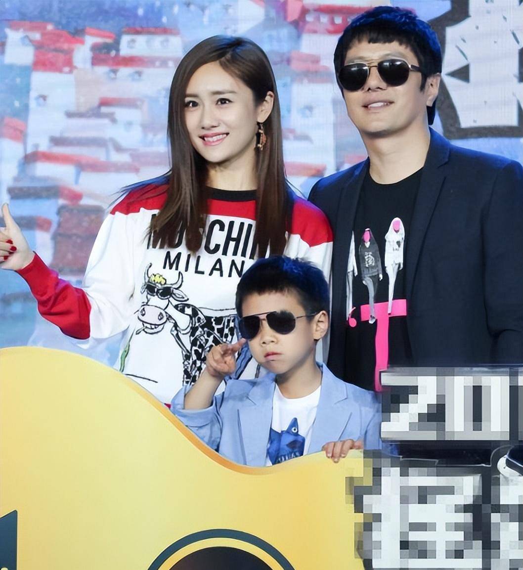 郑钧刘芸被曝婚姻,男方清空相关动态,13岁儿子归属引争议_夫妻_观众