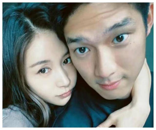 有网友肯定了吴永恩的身高和颜值,称赞他在普通人中