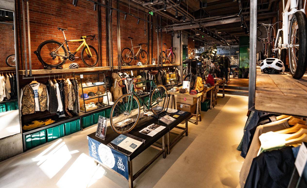 re而意三里屯店开业,以"long life"理念推广自行车生活时尚_休闲_潮流