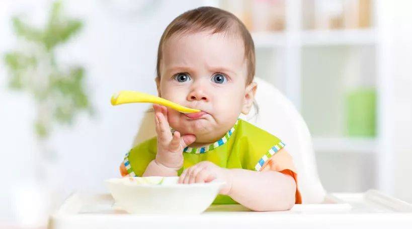 宝宝几岁可以开始吃盐 一岁宝宝加盐需要每次加多少