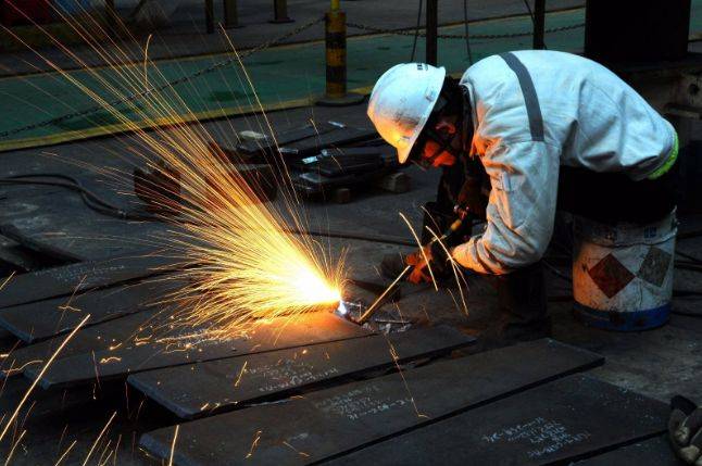 辽阳普工招聘信息 焊工1名385元/天_项目_岗位_地址