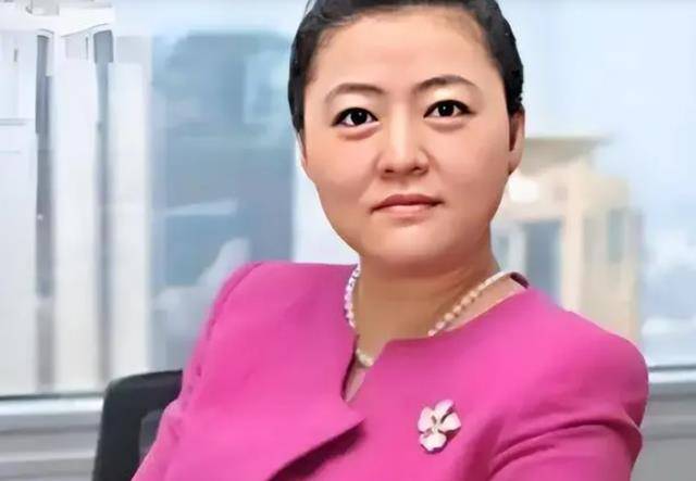 她的父母是否真的是传闻中的大人物,我们现在还不能确认,不过以她这么