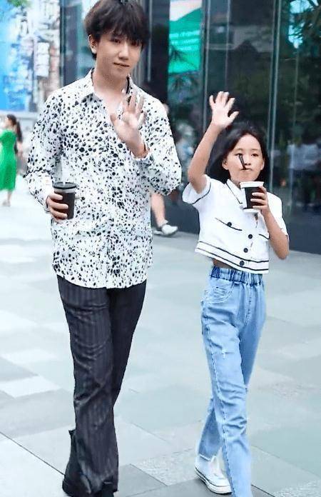 《变形计》丽姐近照曝光,都市味十足,为什么她的人生会被改变?