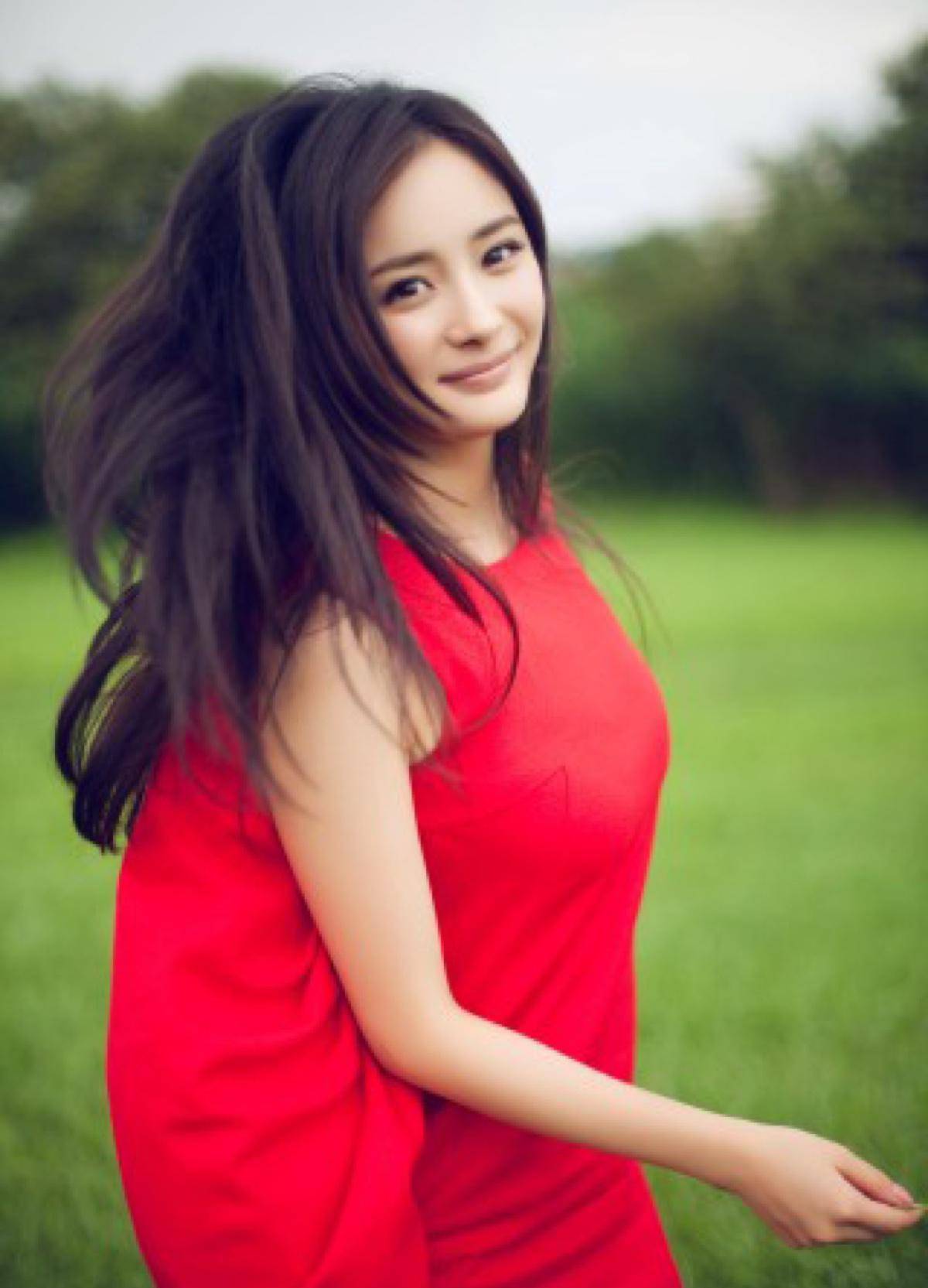 杨幂《暴风眼》登上《环球时报》