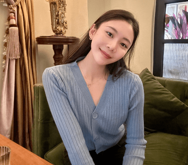 艺体女神赵敬楠,退役成大学校花,27岁颜值高,完全不