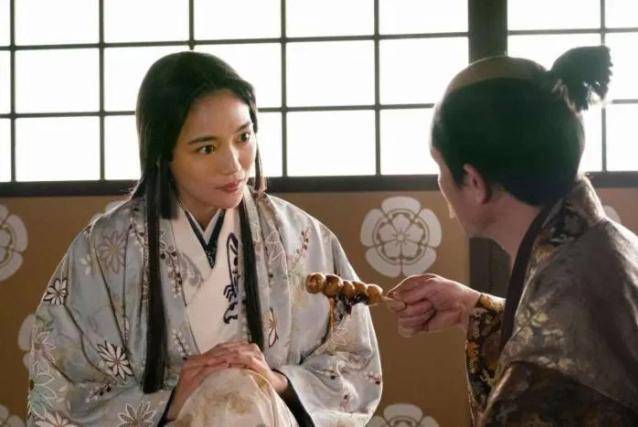 当时她在即将播出的大河剧「麒麟来了」当中担任了非常吃重的归蝶一角