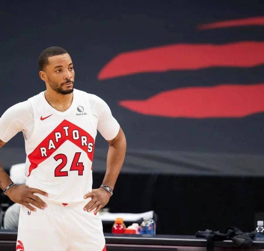 鲍威尔_猛龙队_洛瑞