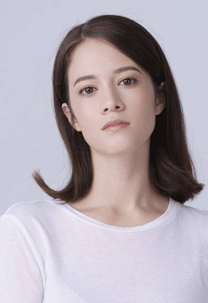 一个救急《战狼2》, 现在都混成什么样了_作品_卢靖姗_徐嘉雯