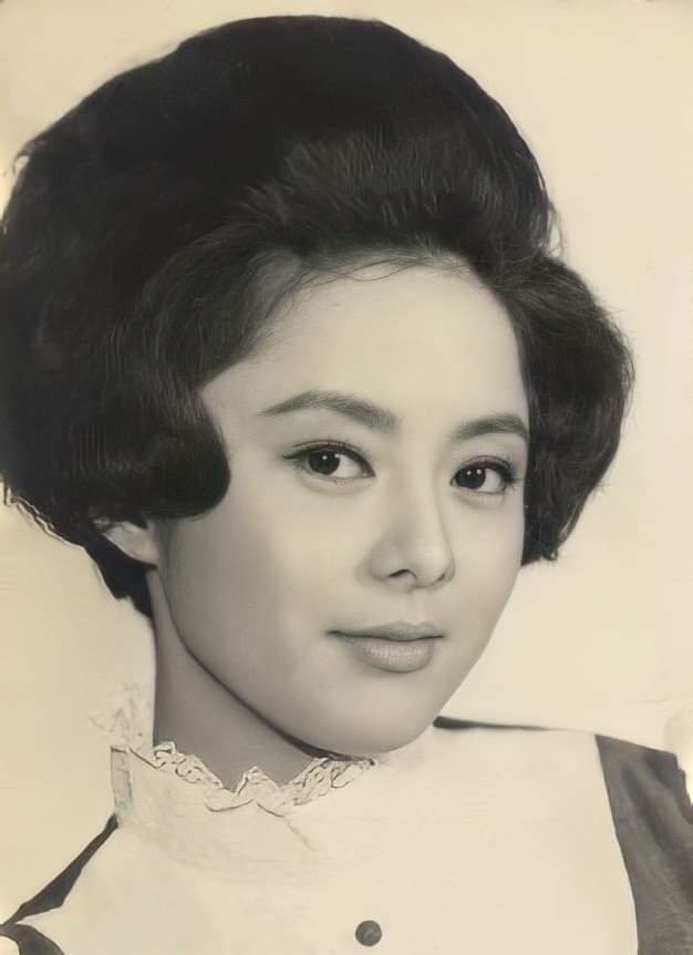 25位邵氏女明星,万种时尚,芳华绝代,命运大不同_代表作_香港_影后