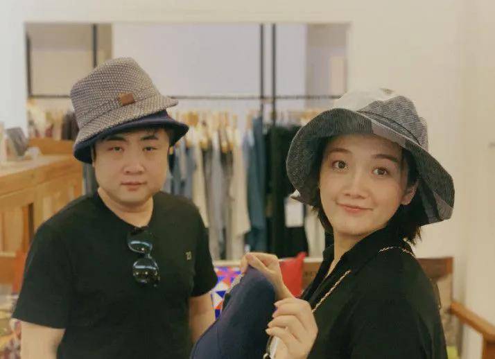 乔杉女子莫丹:摆摊6年给男子圆梦,男子回报她富太太的生活_师兄_大学