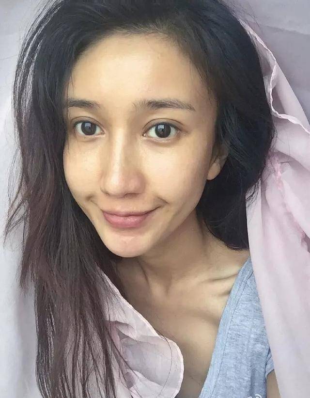 她时尚不输徐冬冬,获得黄渤徐峥同时青睐,与王宝强搭戏备受关注_凯迪