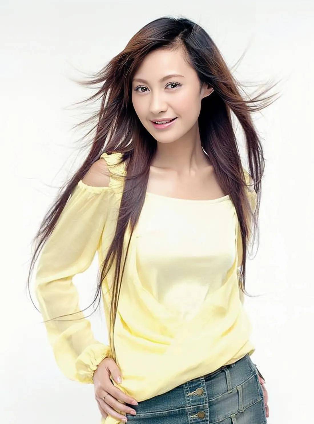 演员杨雪曾主动向"丑男"老公求婚!他长的不帅,但是很有才!