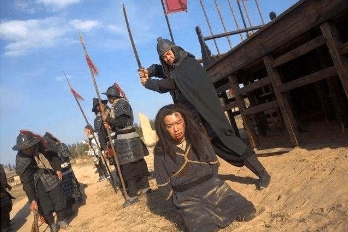 清朝最后一位刽子手邓海山,一生砍了300多个脑袋,晚年终遭报应_佟绍