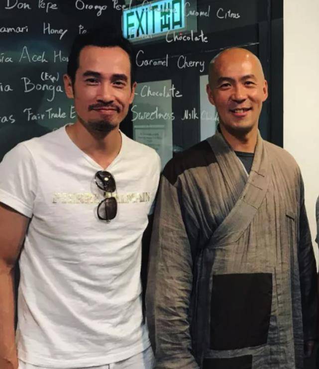 6位"削发为僧"的男明星,出家前个个都是大帅哥,太可惜了_黄元申