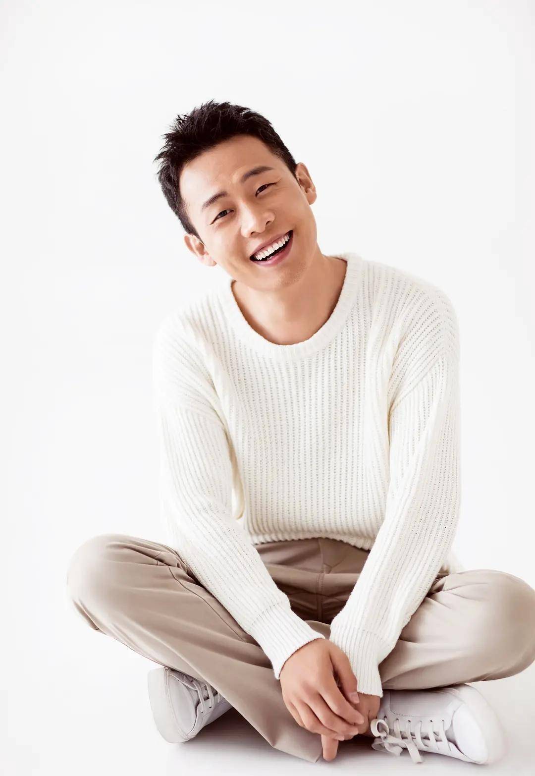 张译:不参加真人秀,只想做个好演员,却被称为"戏霸",太 .