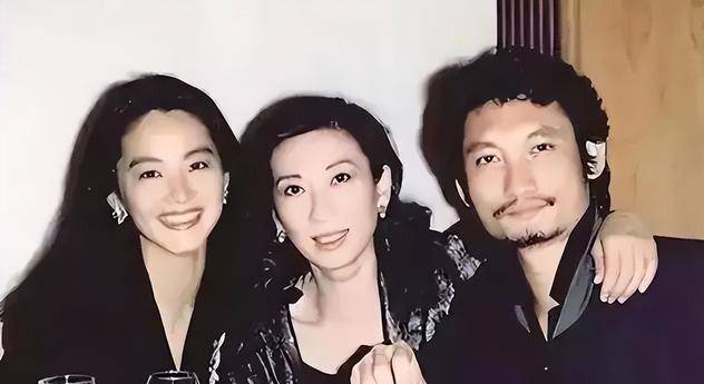 73岁徐克与30岁助理再度牵手!