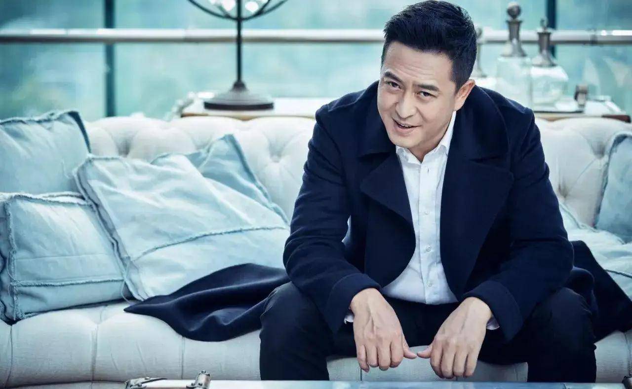越老越帅的5位男星,人过中年却儒雅帅气 有你喜欢的大叔么_靳东