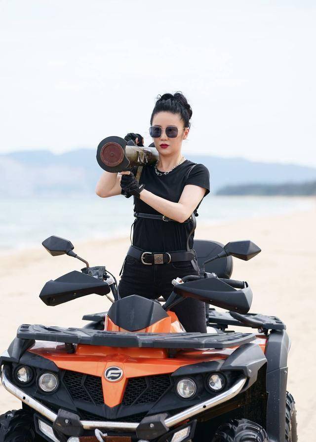 封面会议室丨《假日暖洋洋》张彤:所有观众都能在剧中找到自己的影子