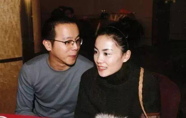 李威龙王菲结婚照片图片