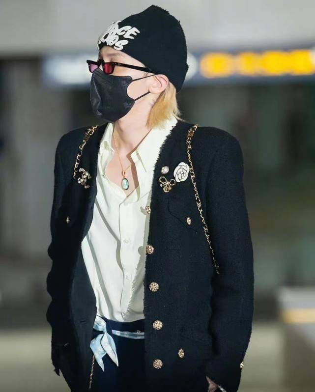 权志龙出国造型大爆火!