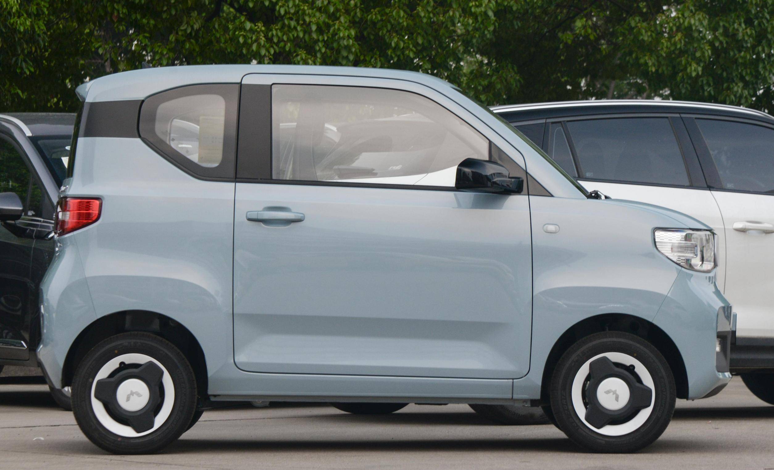 五菱宏光miniev,外观时尚,好开又好停,适合通勤代步_搜狐汽车_搜狐网