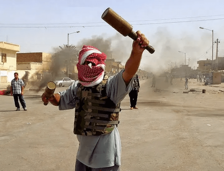 朝鲜战争中解放军最强的反坦克手榴弹:可以炸毁重型坦克的rkg3_谭秉云