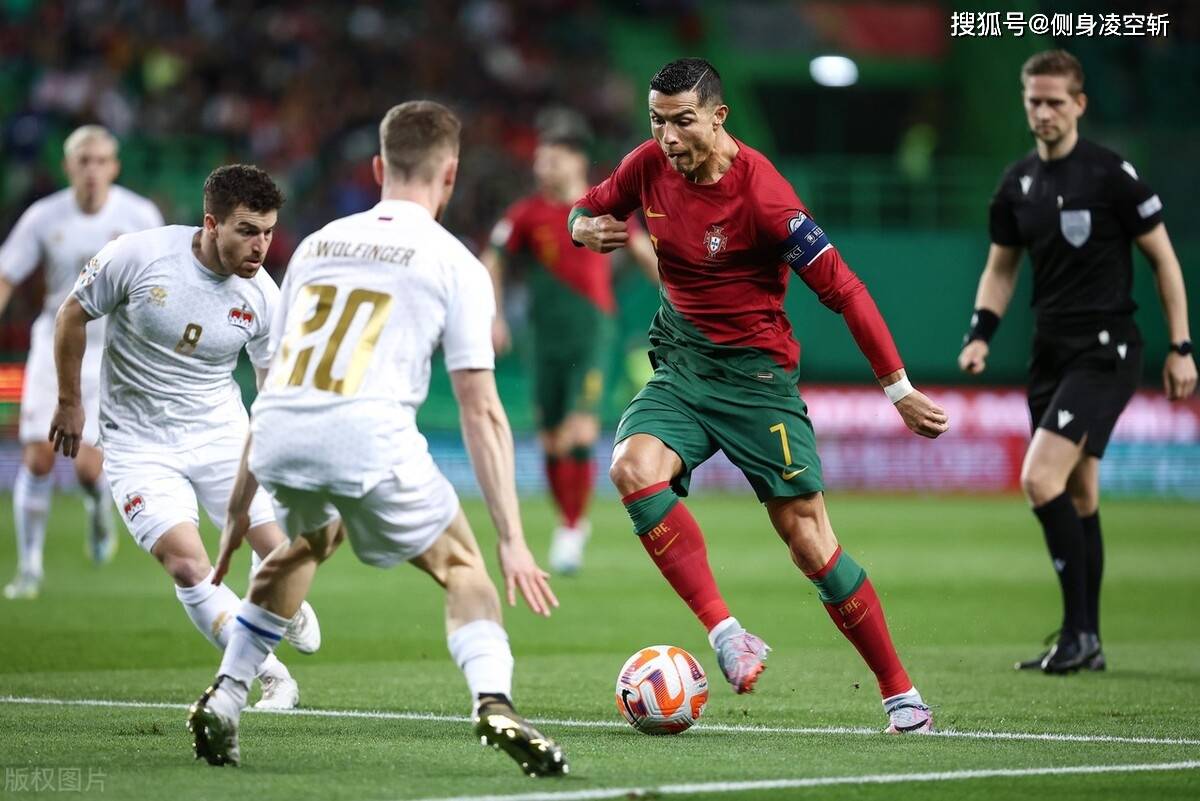 刺激,4-0,c罗梅开二度,欧洲杯前冠军横扫对手,取得开门红_葡萄牙队