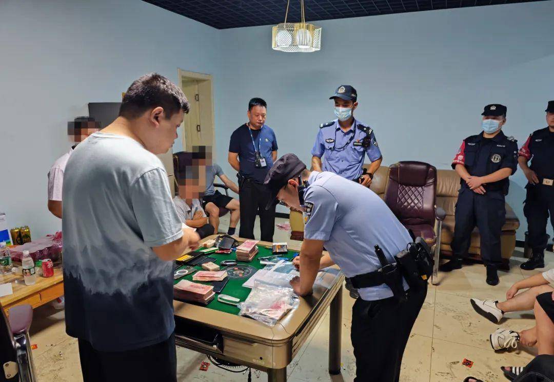 资料图抓赌与本案无关对于茶馆老板的妻子质疑警方,为何看到自己丈夫