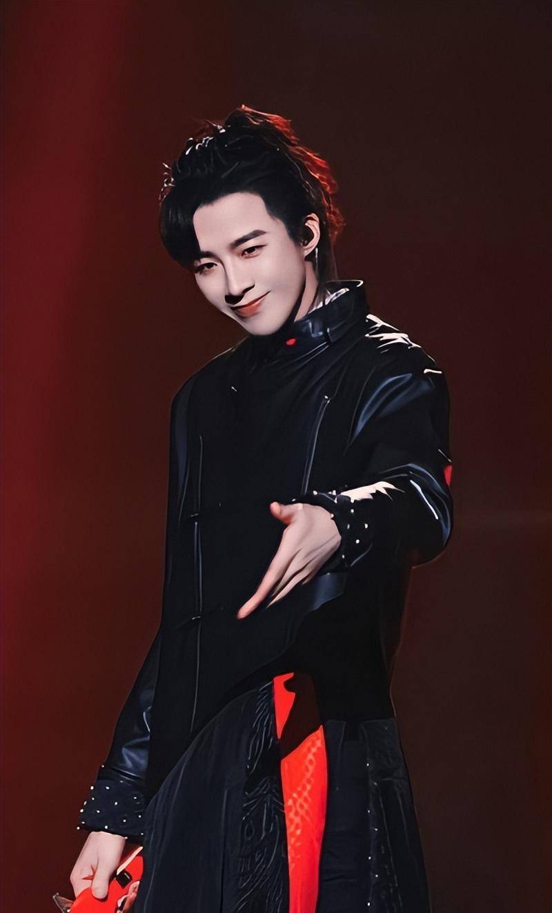 个个"玉树临风",不用抠抠搜搜谎报5cm_刘宇宁_肖战_剧中