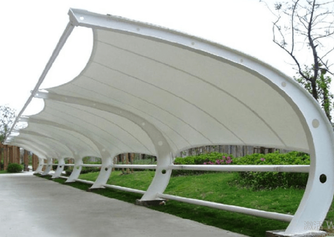而且还构建了各种形状/色彩丰厚,而膜结构车棚是作为21世纪现代高科技