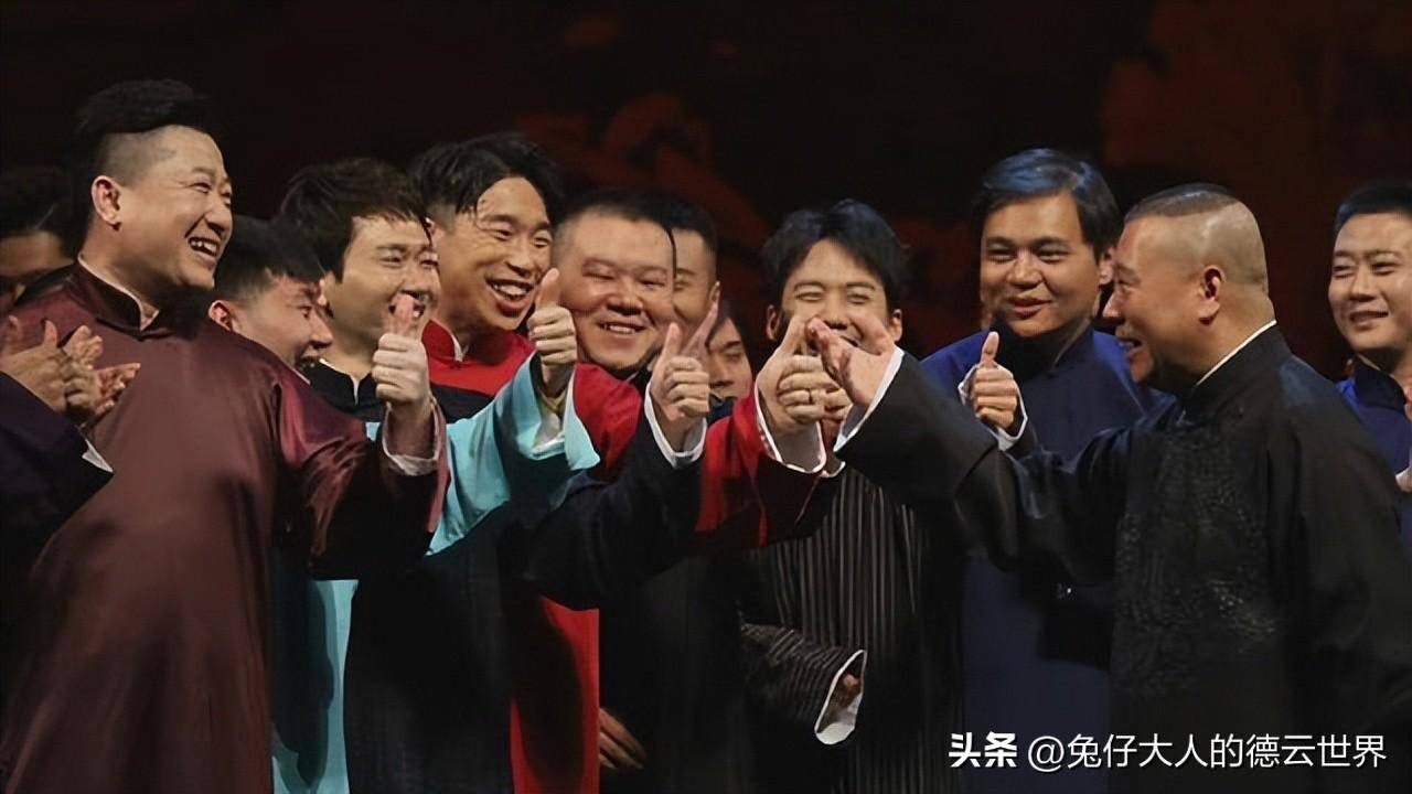 德云社演员录歌到凌晨,为事业如此努力,难怪郭德纲开始捧年轻人