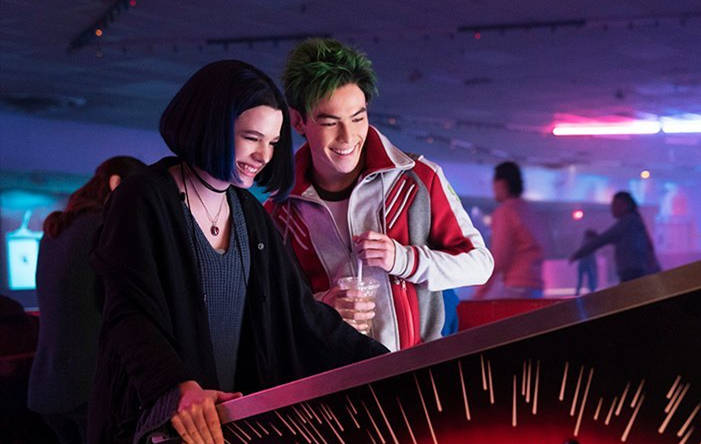 dc剧《泰坦》片场事故,工作人员重伤身亡,该剧已暂停拍摄_沃伦阿普尔