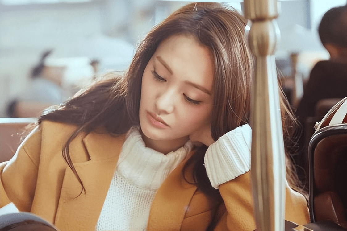 张恒出轨视频曝光:失控发疯大喊大叫,满地打滚撕衣服_郑爽_网友_声音