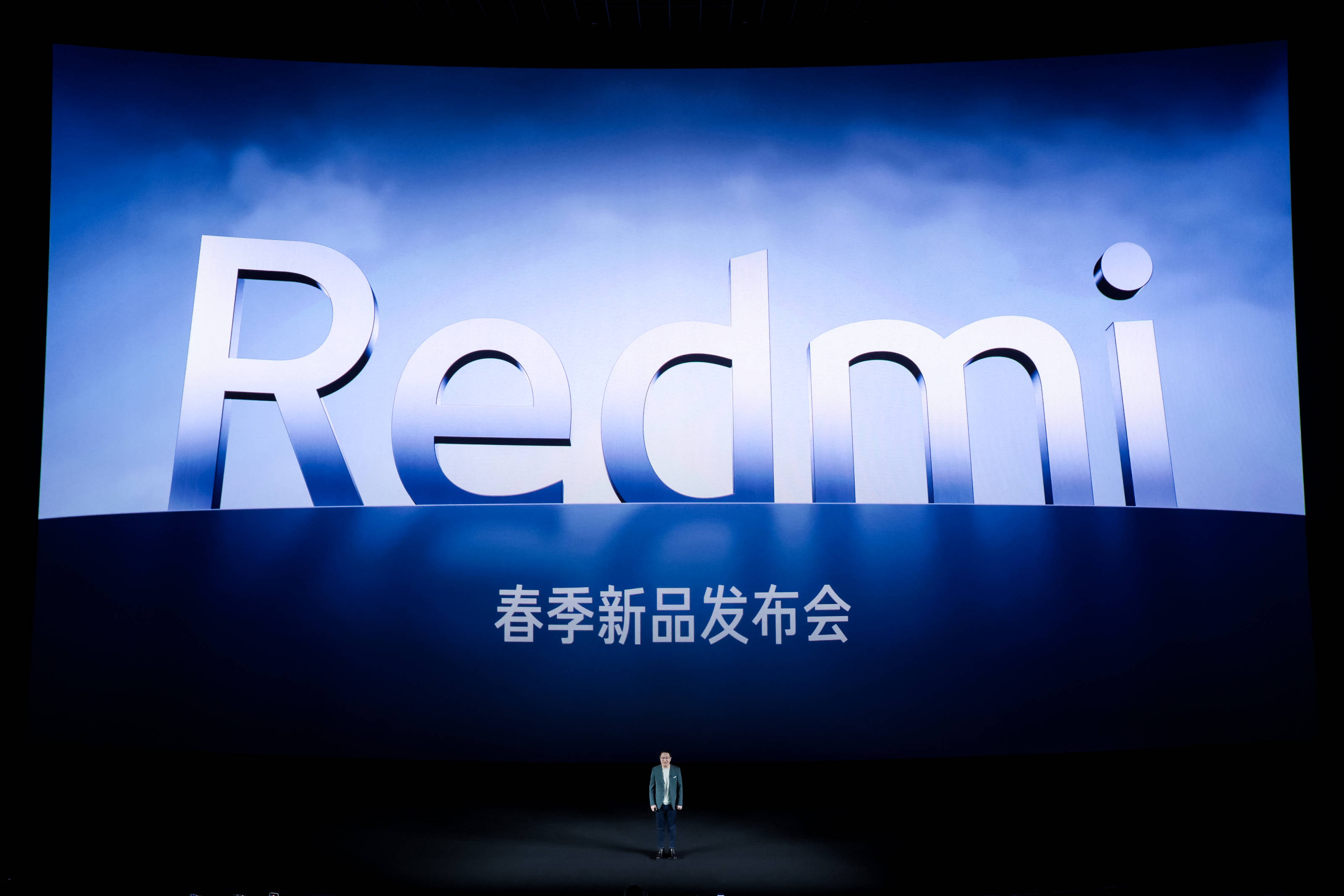 原创
            小米发布新机，16GB+1TB+5000mAh+OIS光学防抖，仅售1999元起