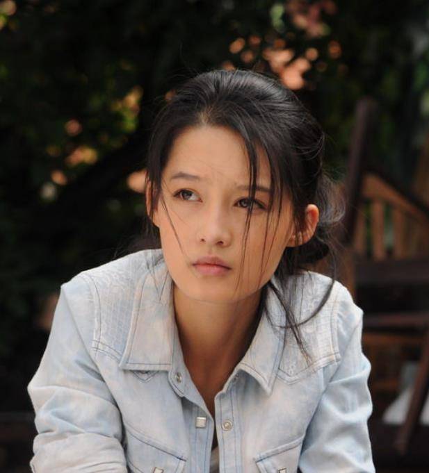 李沁出演《人生之路》演技被吐槽,央媒都看不下去了_观众_拖拉机_网友