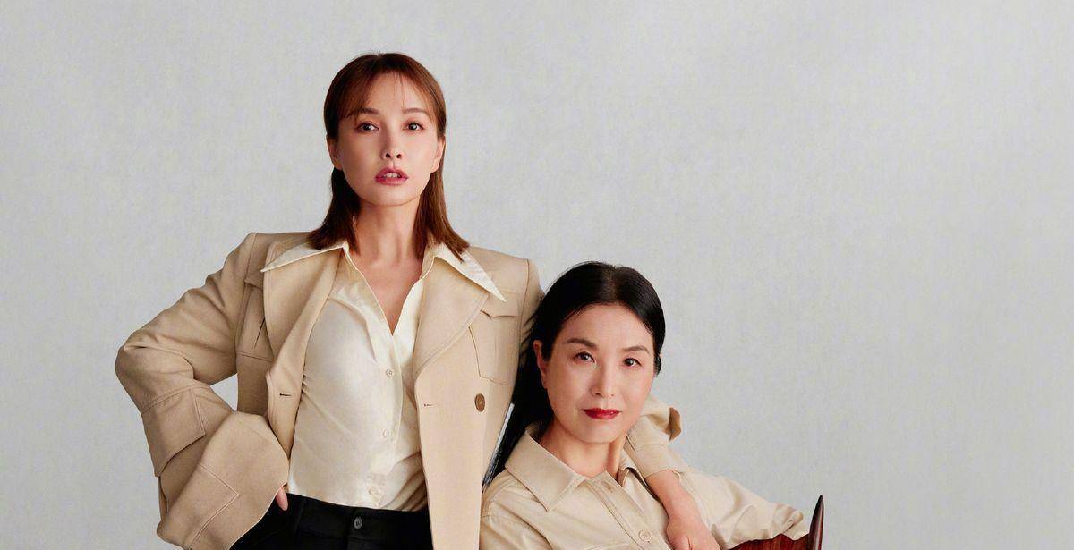 《妈妈,你真好看》刘雯和吴昕双双落泪,不是为了自己,而是为了妈妈.