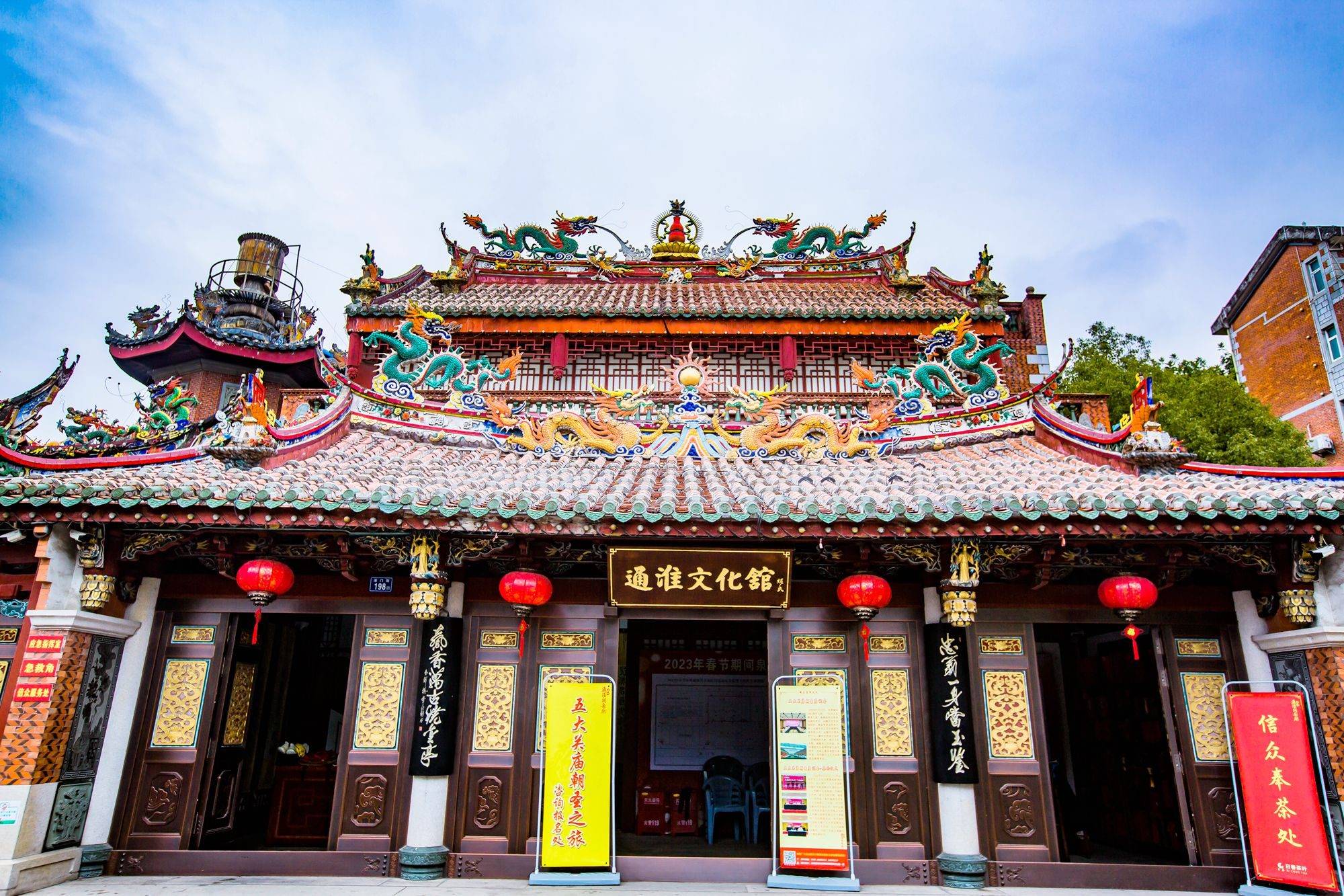 泉州通淮关岳庙,闽南香火最旺的寺庙之一,深受当地人和游客欢迎