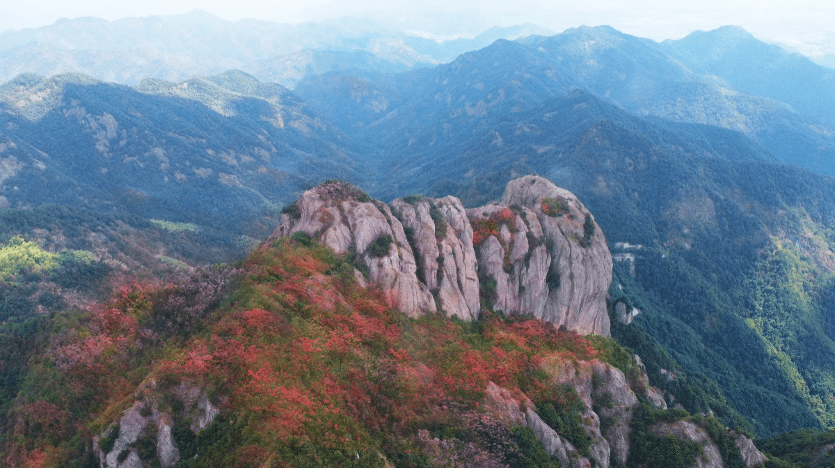 五指岩风景区图片