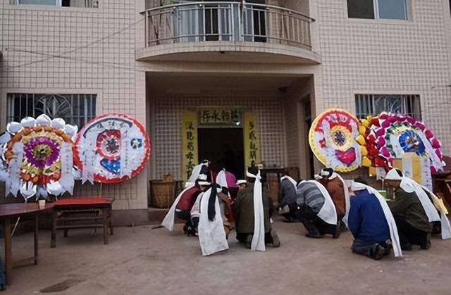 棺材_都会_葬礼