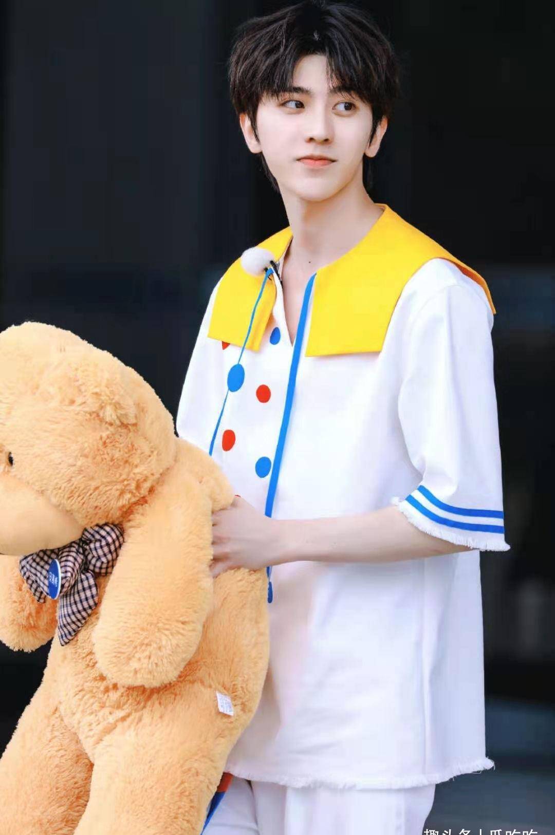 蔡徐坤没有选择权?