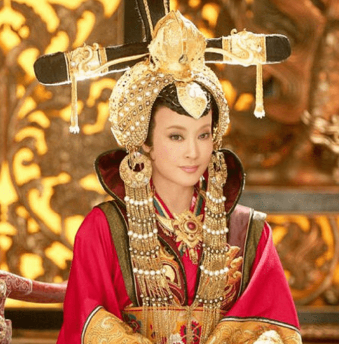 相比较秦始皇,其实是小巫见大巫而已!_手段_人民_政治